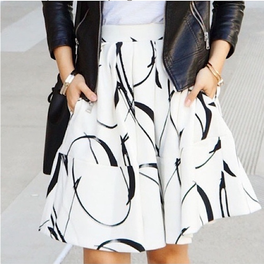 Banana Republic‎ XO Print Skirt Black/ White Full Skirt 6